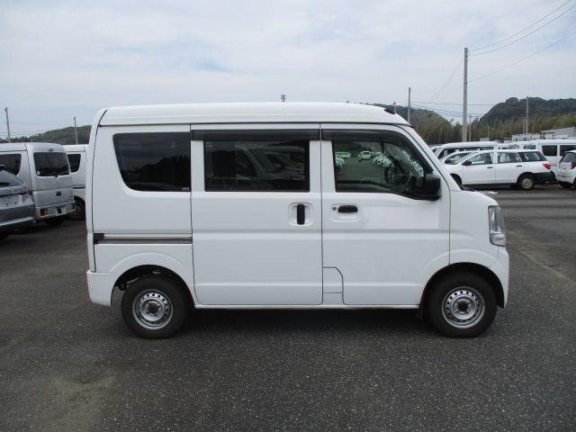 NISSAN CLIPPER VAN 2021