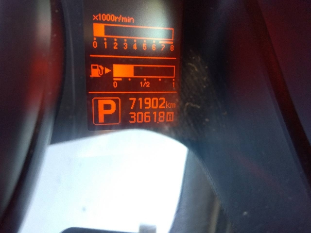 NISSAN NV200 2018
