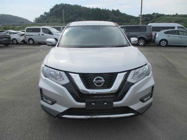 NISSAN X-TRAIL 2020