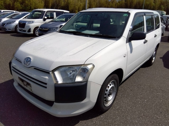 TOYOTA SUCCEED 2015