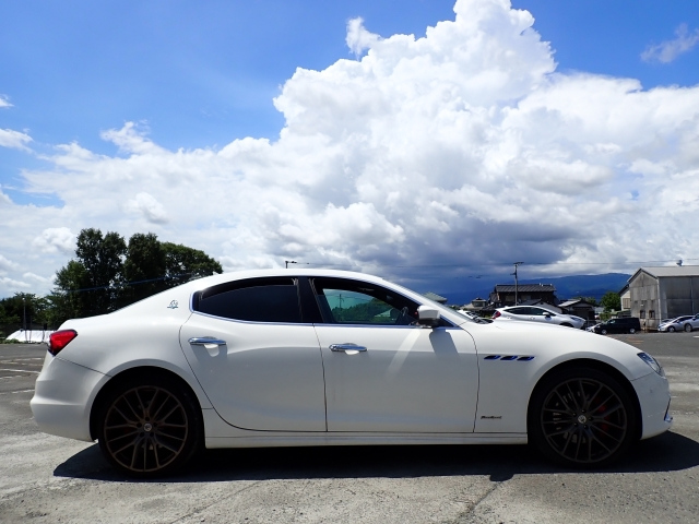 MASERATI GHIBLI 2021