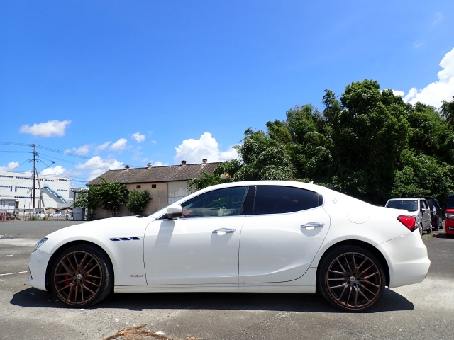 MASERATI GHIBLI 2021