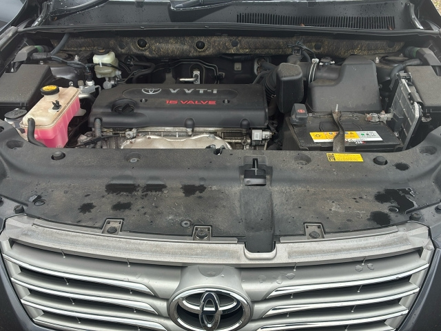 TOYOTA VANGUARD 2010