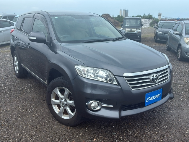 TOYOTA VANGUARD 2010