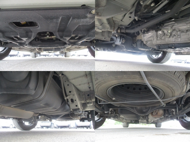 TOYOTA HIACE VAN 2023