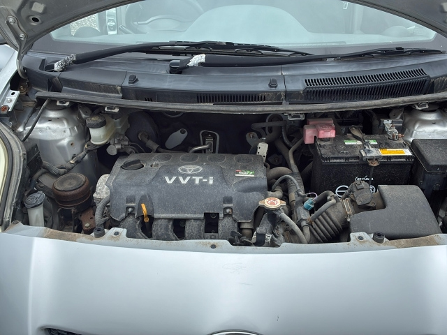 TOYOTA VITZ 2008