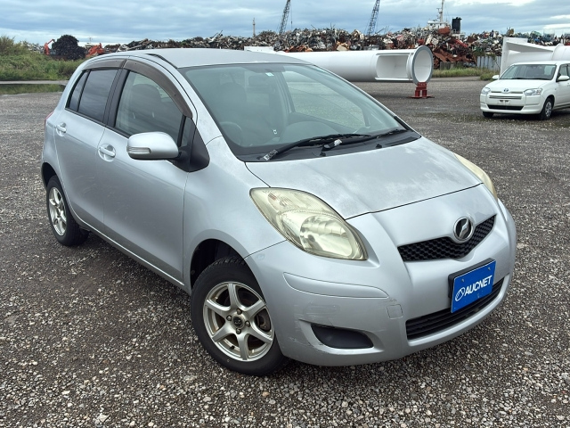 TOYOTA VITZ 2008