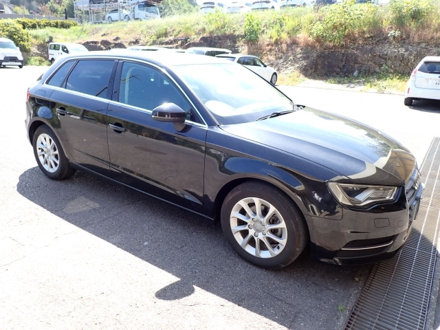AUDI A3 2016