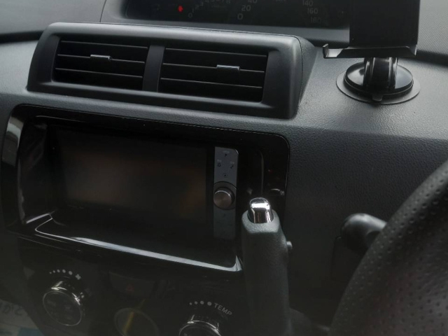 TOYOTA BB 2013