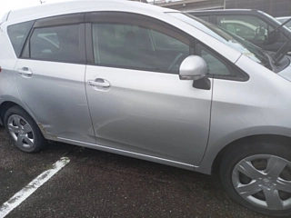 TOYOTA RACTIS 2010