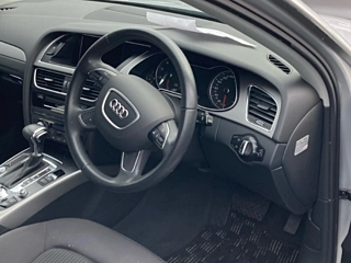 AUDI A4 2013