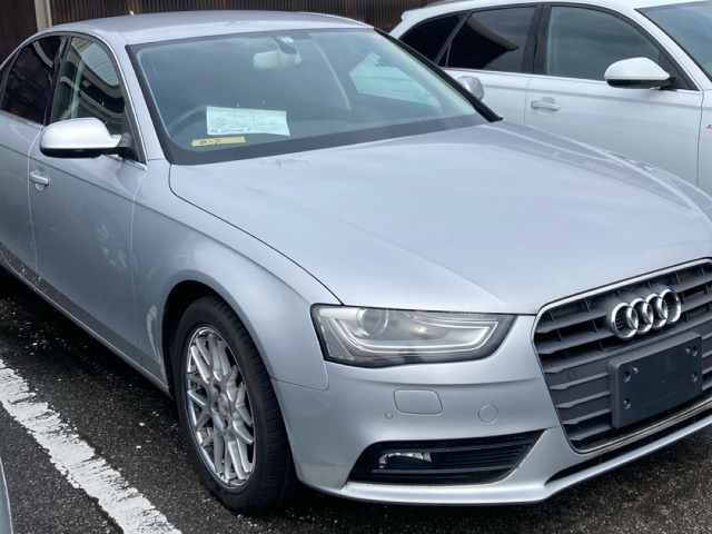 AUDI A4 2013
