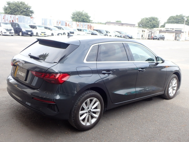 AUDI A3 2021