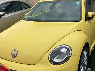 VOLKSWAGEN THE BEETLE 2013