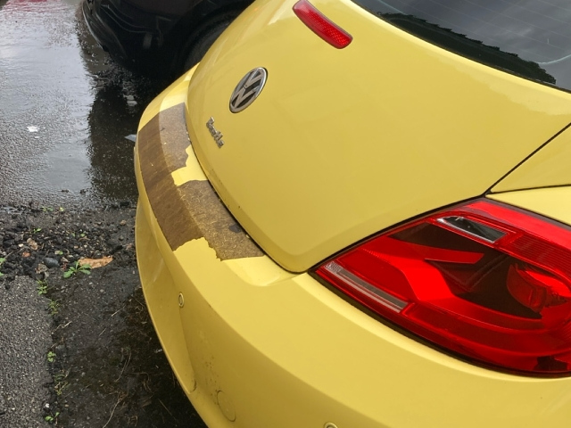 VOLKSWAGEN THE BEETLE 2013