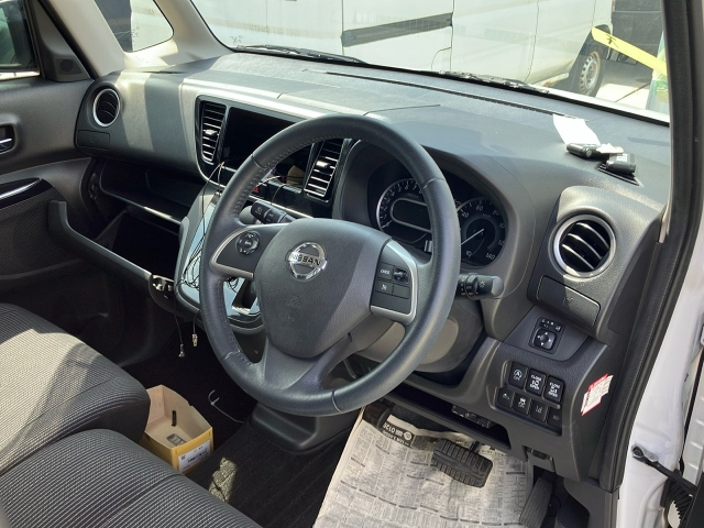 NISSAN DAYZ ROOX 2018