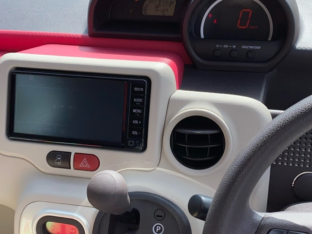 TOYOTA PORTE 2017