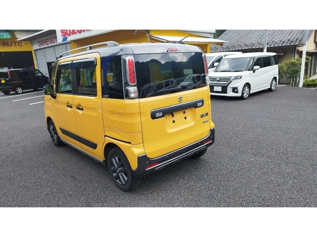 SUZUKI SPACIA GEAR 2022