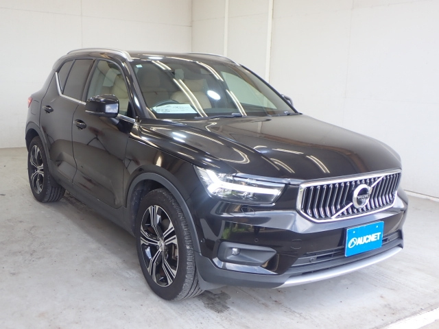VOLVO XC40 2019