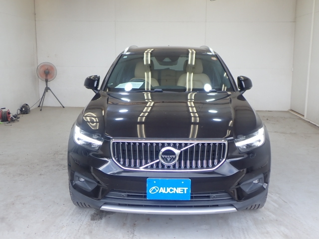 VOLVO XC40 2019