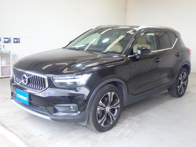 VOLVO XC40 2019