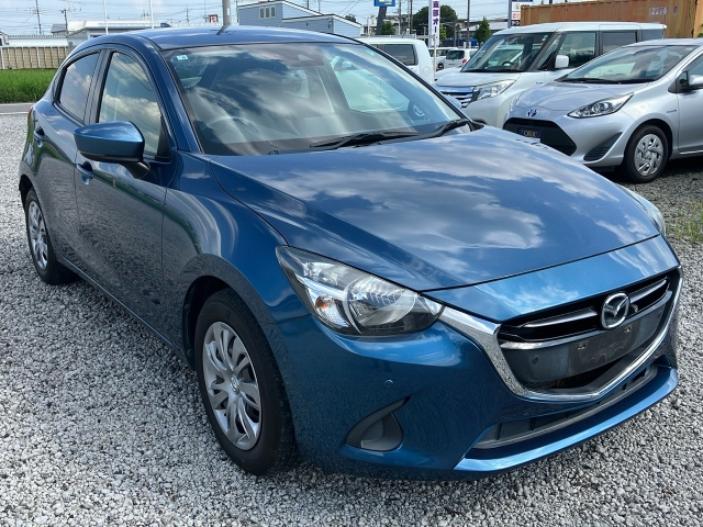 MAZDA DEMIO 2019