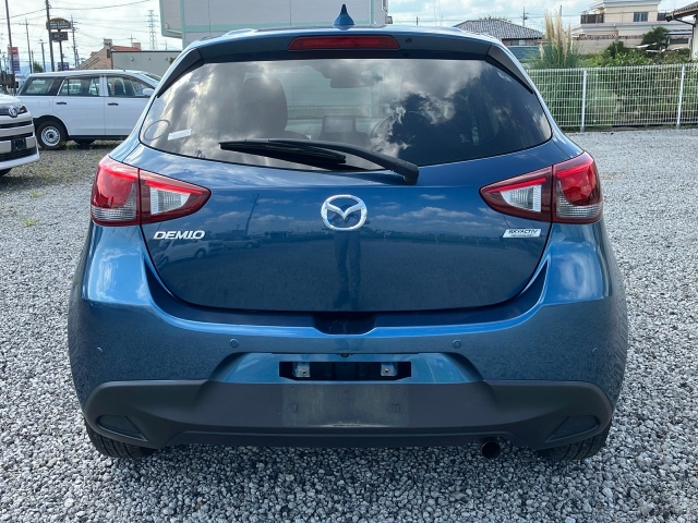 MAZDA DEMIO 2019