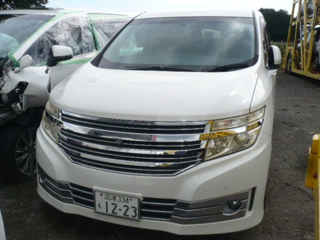 NISSAN ELGRAND 2011