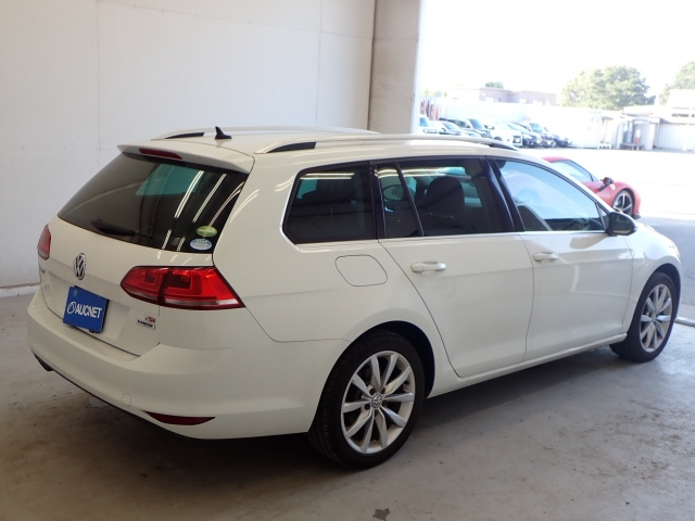 VOLKSWAGEN GOLF VARIANT 2016