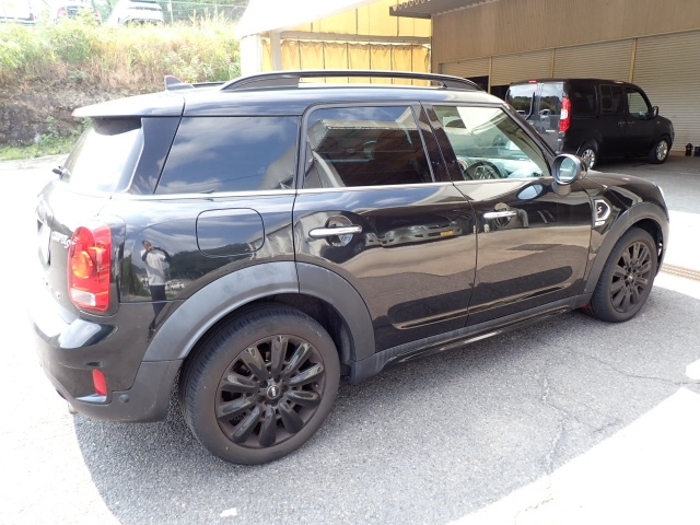 BMW MINI 2018