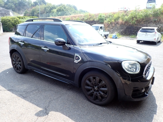 BMW MINI 2018