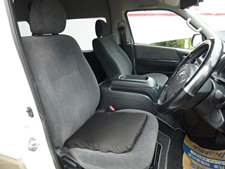 TOYOTA HIACE 2016