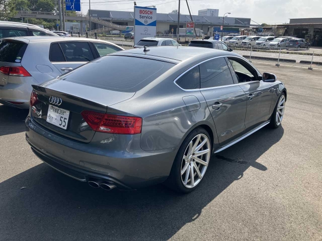 AUDI S5 2014
