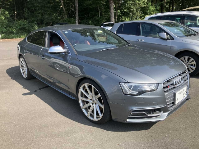AUDI S5 2014