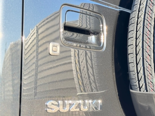 SUZUKI JIMNY 2025