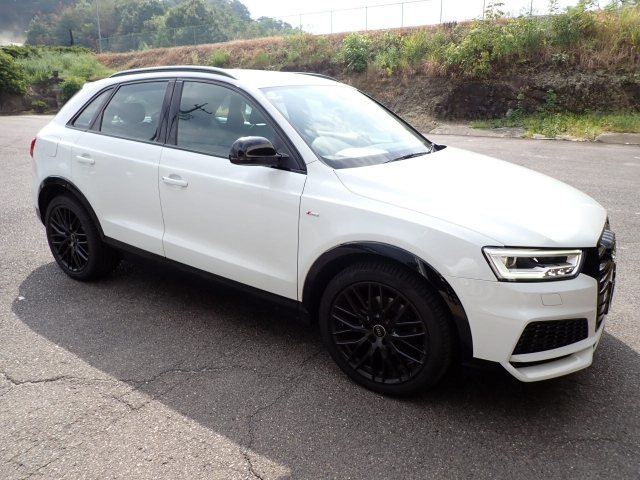 AUDI Q3 2018