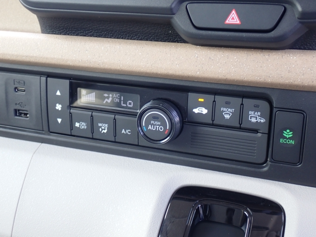 HONDA N BOX 2024