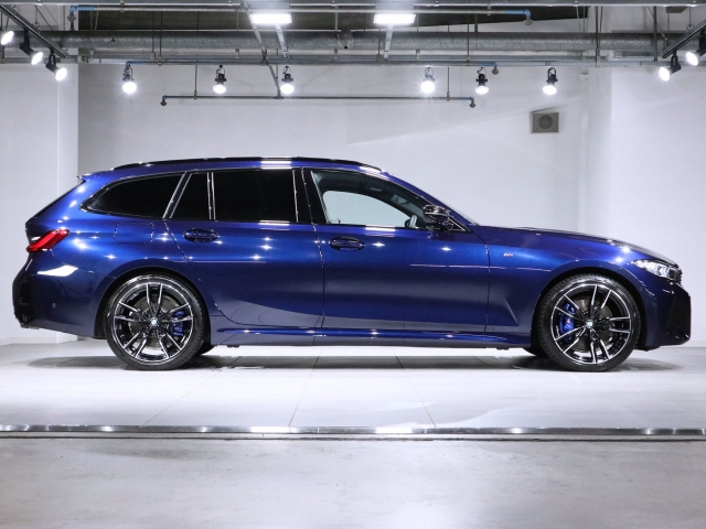 BMW 3 SERIES 2024