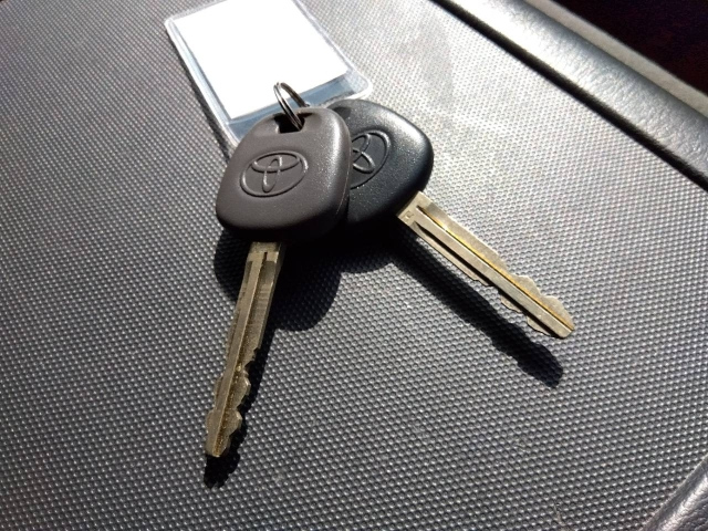 TOYOTA HIACE VAN 2014