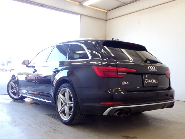 AUDI S4 2017