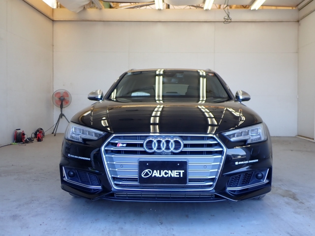 AUDI S4 2017