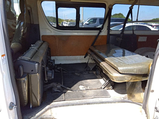 TOYOTA HIACE VAN 2017