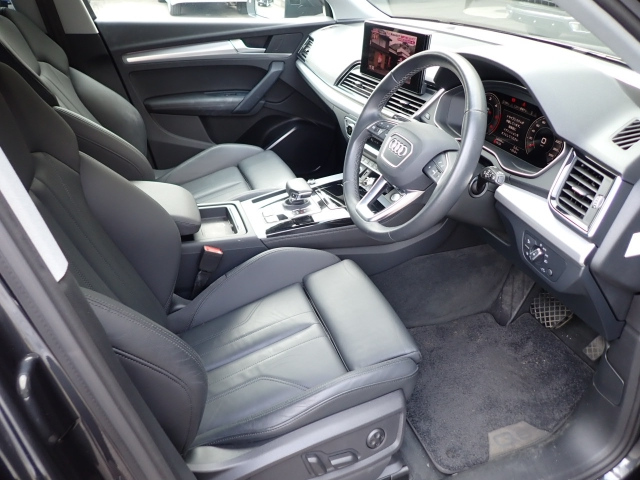 AUDI Q5 2022