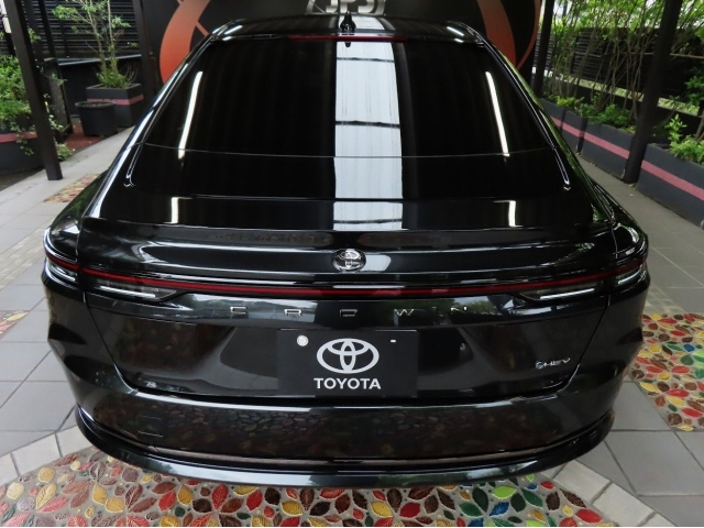 TOYOTA CROWN 2023