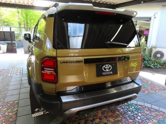 TOYOTA LAND CRUISER 2024
