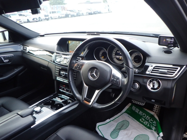 MERCEDES BENZ E CLASS WAGON 2013