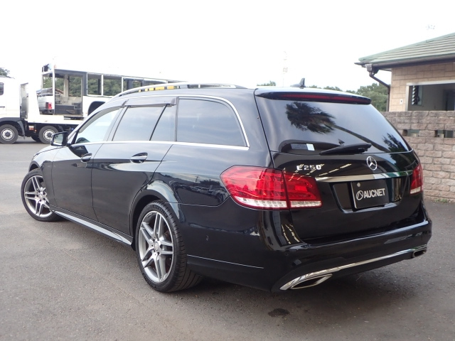 MERCEDES BENZ E CLASS WAGON 2013