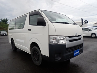 TOYOTA HIACE VAN 2014