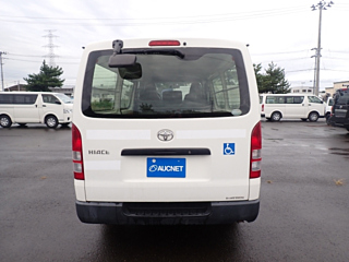 TOYOTA HIACE VAN 2014