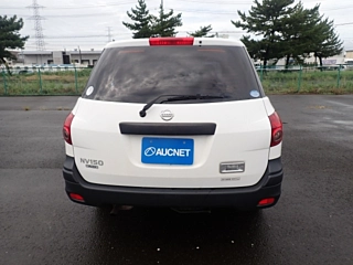 NISSAN AD 2020